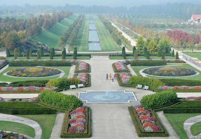 Reggia Venaria, Corso Giardiniere D'arte - Piemonte - Ansa.it 487_x_700_jpg
