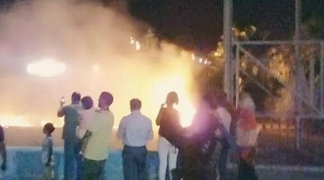 السيطرة على حريق في مدينة الألعاب دحدح