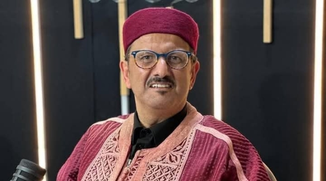 الفنان التونسي هشام درويش يدخل موسوعة غينيس في سرد الحكايات