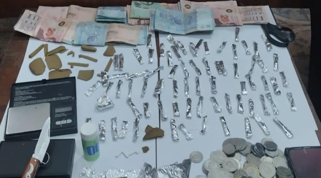 العاصمة : الإطاحة بمروج مخدرات في الكرم الغربي