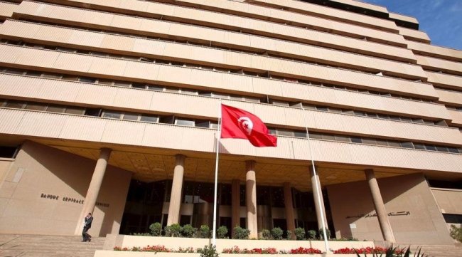 نمو في عائدات السياحة وتحويلات التونسيين بالخارج مقابل ارتفاع خدمة الدين