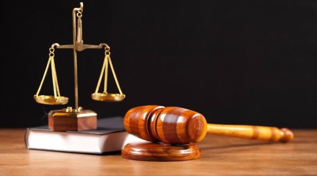 قضية الغرفة السوداء : 8 سنوات سجن و قرارات بالنفاذ العاجل ضد متهمين فارين