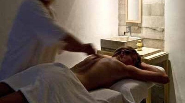 سوسة : تفكيك شبكة بغاء سري في مركزي تدليك