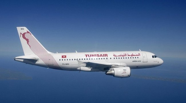 بسبب شهائد مزورة : طرد 49 عاملاً في الخطوط التونسية