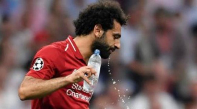 الدوري الإنجليزي يمنح لاعبيه المسلمين راحة استثنائية خلال رمضان