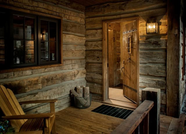 The vermont cabin is elegant, versatile, and built with beefy 8×8 mortise and tenon joinery. 18 Inviting Rustic Entry Designs For A Pleasant Welcome