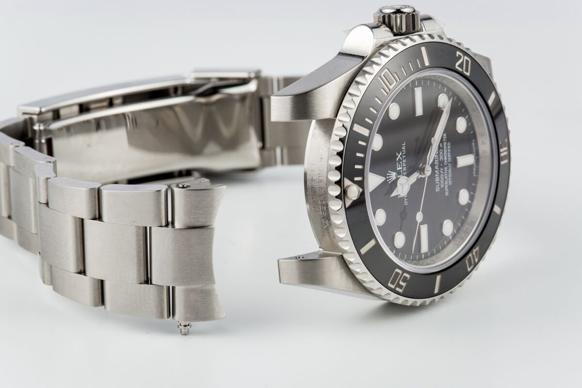 Serial numbers are used to identify individual pieces of hardware and software. How To Find The Rolex Model Number On A Rolex Case