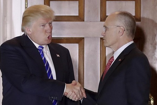 Trump'ın kabinesinde bir fire daha Borsatek