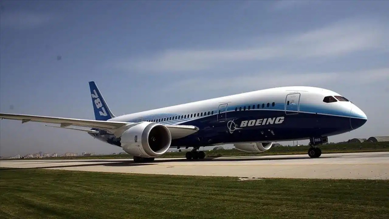 Boeing 787 kazası nedeniyle Hindistan tüm filoyu yere indirebilir 1 Boeing 787