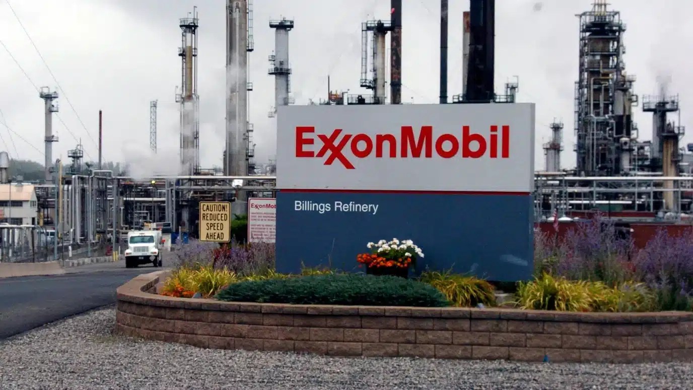 Exxon Mobil, Guyana ve Permian'daki rekor รผretimle kรขr tahminlerini aลtฤฑ Borsatek