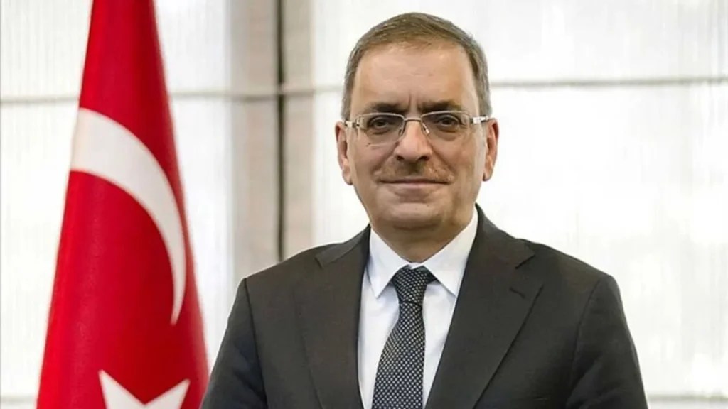 Q Yatırım'a ikinci operasyon, borsacılara da gözaltı 6 Q Yatırım'a ikinci operasyon, borsacılara da gözaltı 5 Borsatek