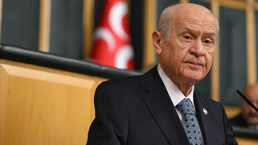 Bahçeli'den CHP'nin "emekli maaşına düzenleme" teklifine ret 2 emekli