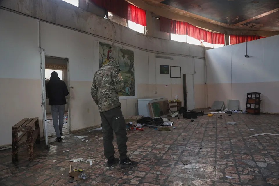 Rusya Suriye'nin kuzeydoğusundaki üslerden çekiliyor 4 Rusya Suriye'nin kuzeydoğusundaki üslerden çekiliyor 3 Borsatek