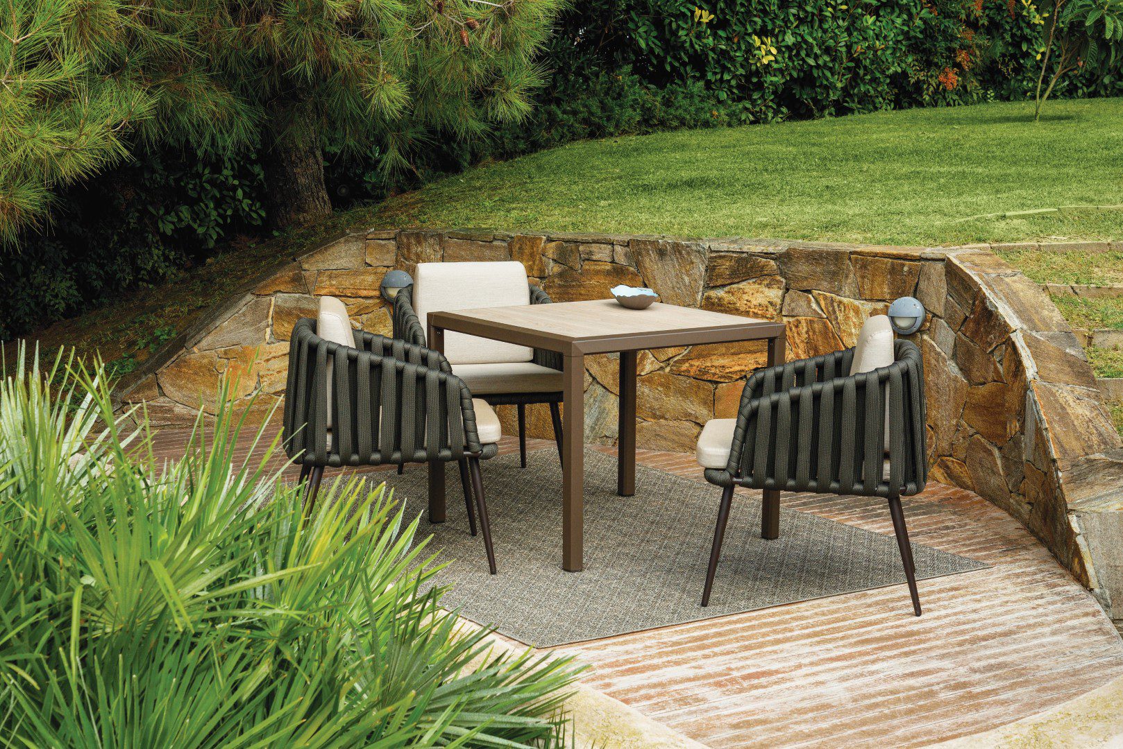 Create the perfect outdoor oasis to relax outside and entertain friends with outdoor furniture from early settler. Outdoor Furniture - Brands International Ltd Official Website