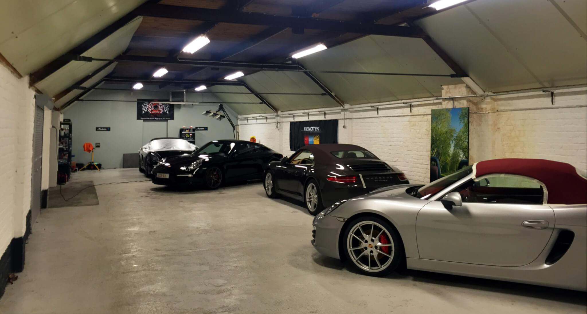 Avenue du port 86c, 1000 brussels. Conciergerie automobile et hivernage | Brussels Car