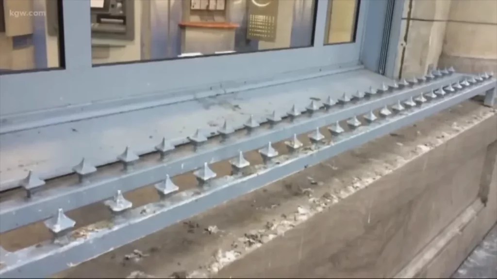 architecture hostile