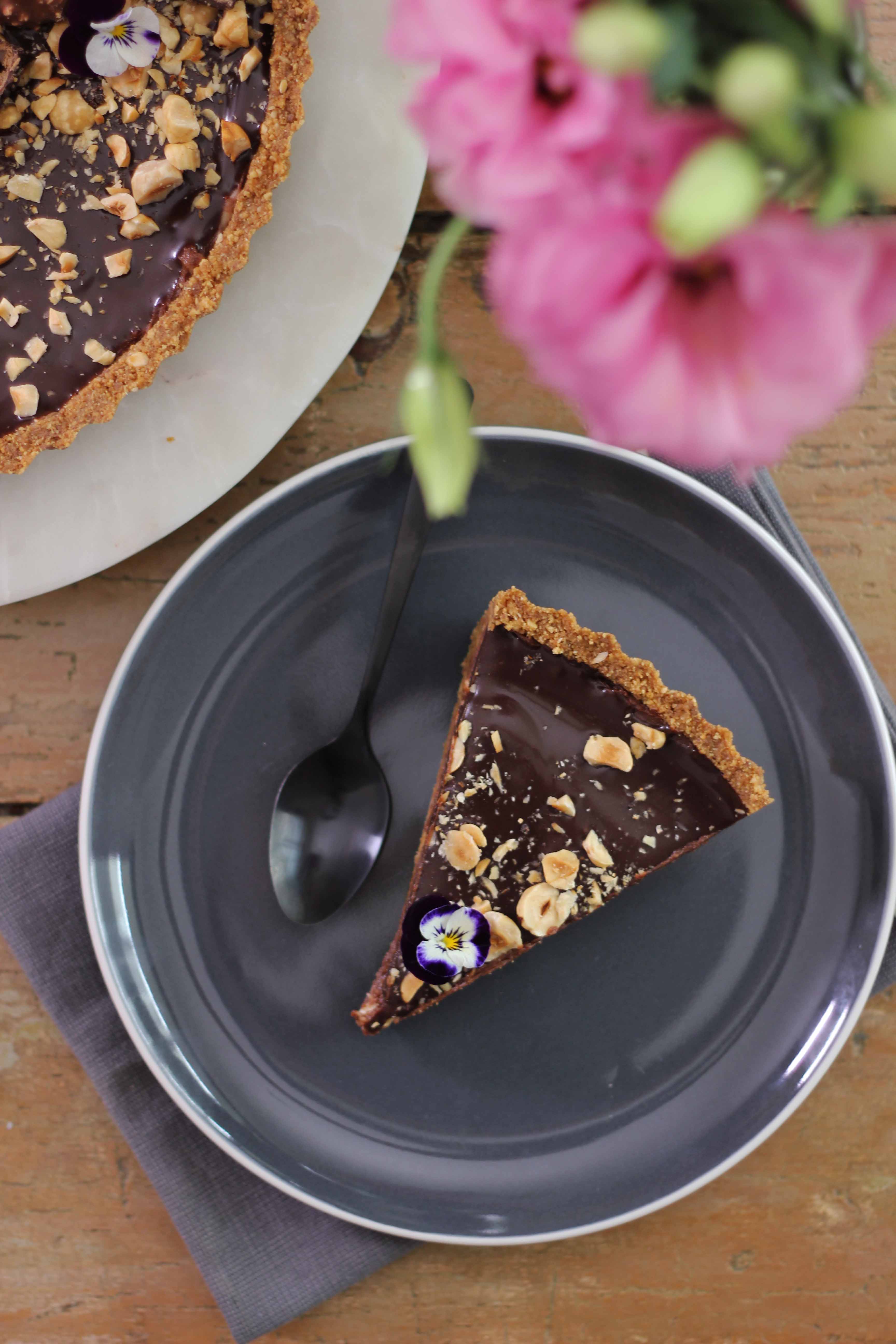 Chocolate Hazelnut Cheesecake Tart [with Video]