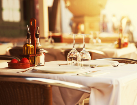 Romance is everywhere in the los angeles dining scene. 40 Romantic Restaurants On Cape Cod Capecod Com