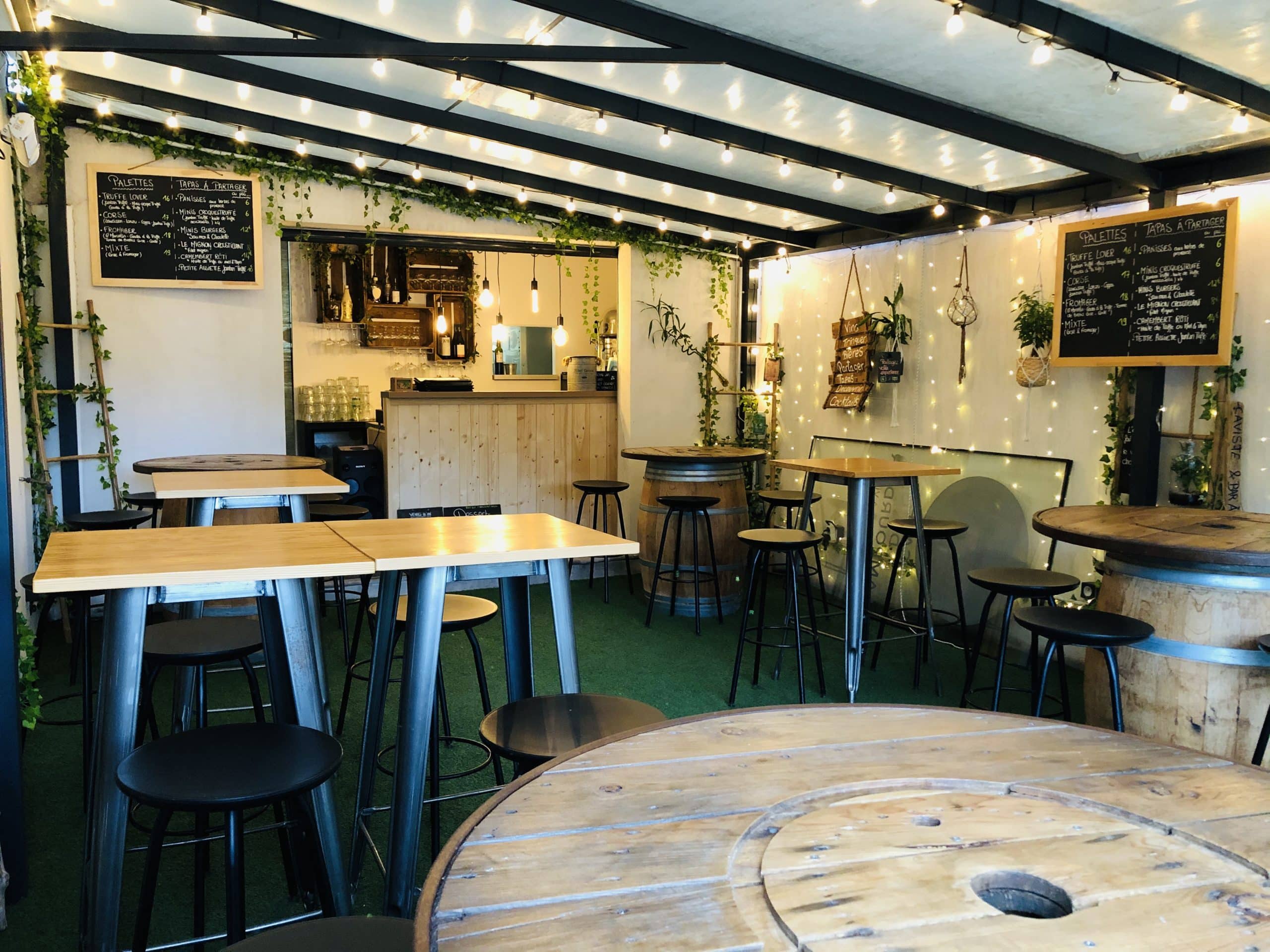 Bar à Vin • Bière • Restaurant à Tapas à Carry Produits frais & Convivialité