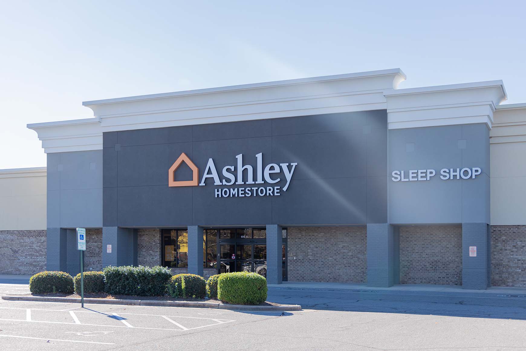 Shop ashley furniture, home decor, appliances, mattresses & more! Ashley Homestore Custom Building Company
