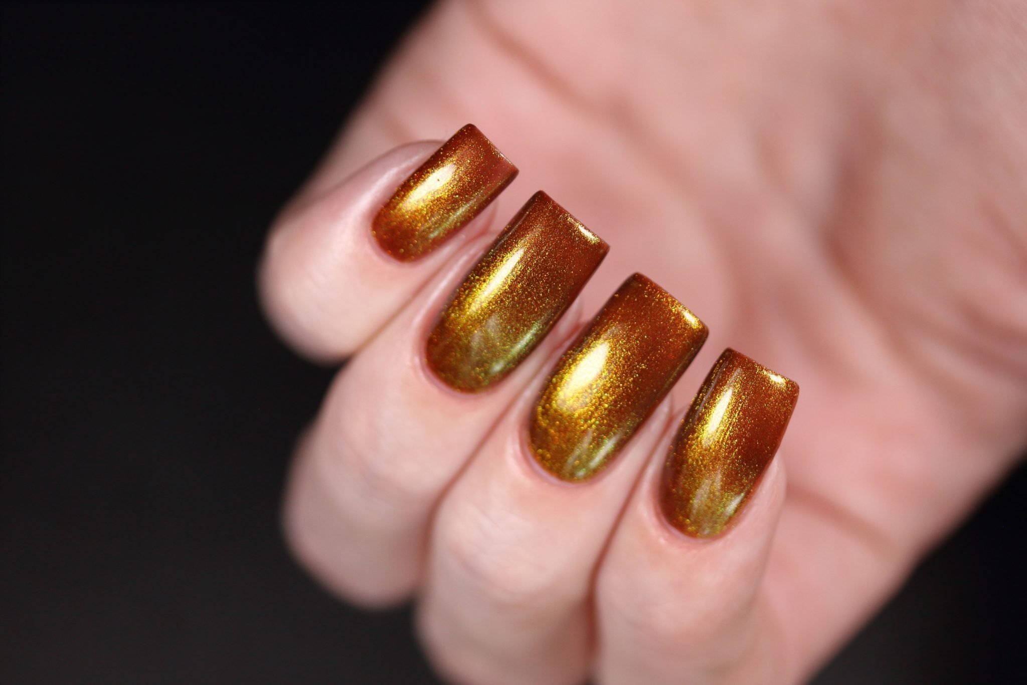 Moo Moo's Signatures Bracelet of Anubis Color4Nails