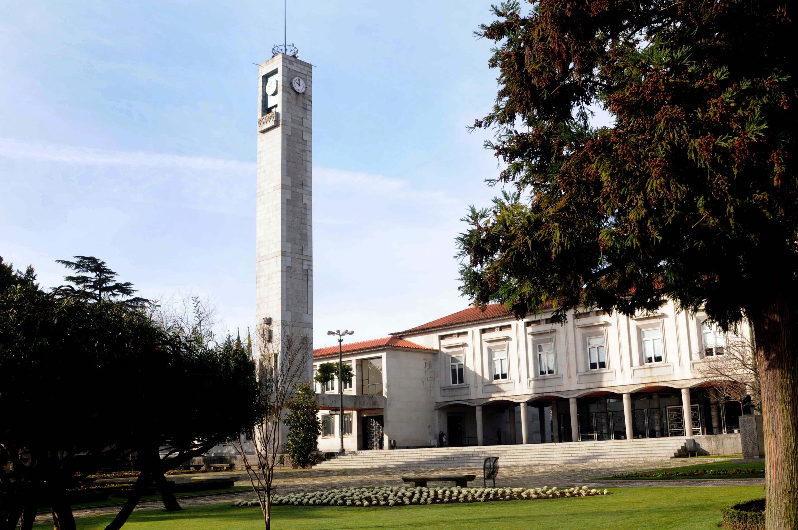 Many historians refer that the village now called vila nova de famalicão was already, at the time of portuguese nationality, administrative and judicial seat of the land of vermoim. Famalicao Concebe Posto De Atendimento Para Cidadaos Ucranianos Comum