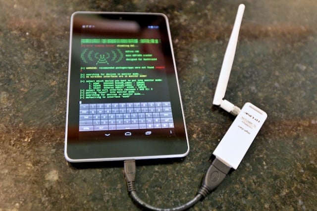 Apakah anda baru membeli handphone android namun bingung untuk menggunakannya? Mudah Hack Android Ada 3 Teknik Hacker Yang Sudah Terbukti