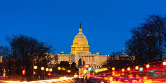 Les États-Unis entrent en arrêt. Bitcoin et marchés calmes, car lundi… Les États-Unis entrent en arrêt. Bitcoin et marchés calmes, car lundi…