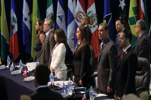 Celac: en medio de la represión, definen temas a tratar