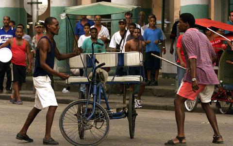 Caos en la violenta Habana