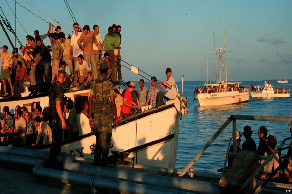 De rodillas ante Castro