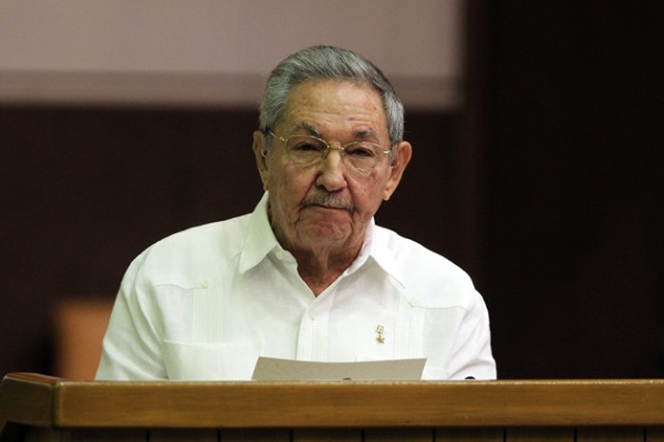 ¿Diálogo civilizado entre castristas y opositores?