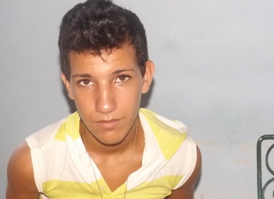 Liberan a dos de los jóvenes que intentaron abordar ilegalmente un avión