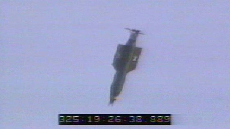 Así fue el momento del impacto de “La madre de todas las bombas” en Afganistán