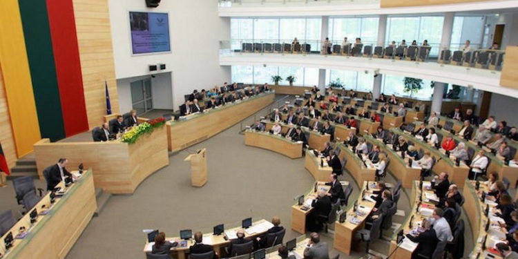 Parlamento de Lituania, Cuba