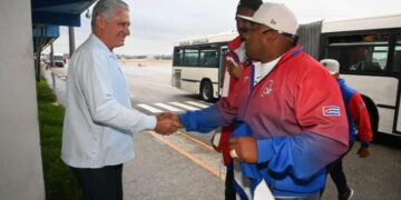 Díaz-Canel, Cuba, Team Asere
