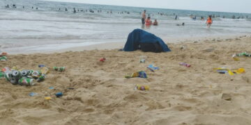 Playa de Guanabo, Cubanos, vertedero, Cuba