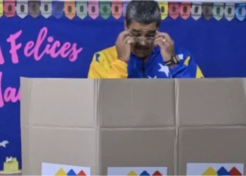 Sin mostrar las actas, CNE ratifica triunfo de Maduro “con 96,87% de escrutinio”