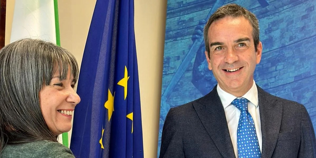 Mirta Granda, embajadora del régimen cubano en Italia, y Roberto Occhiuto, ahora expresidente de la región de Calabria