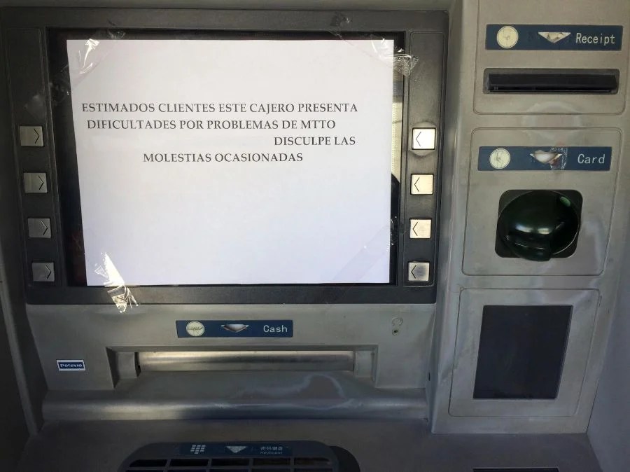 Un cajero automático fuera de servicio 