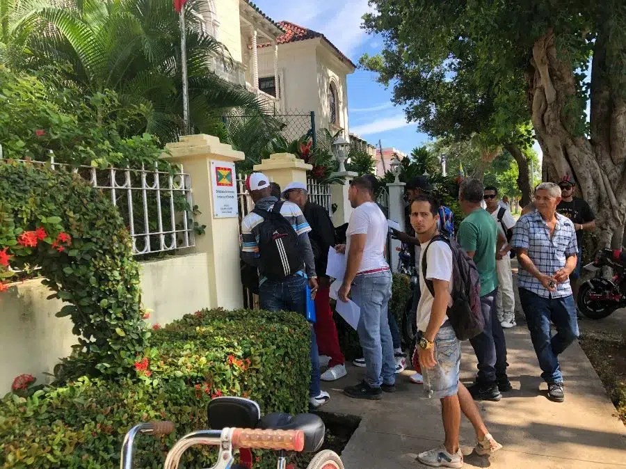 Inmediaciones de la Embajada de Granada en La Habana, este viernes