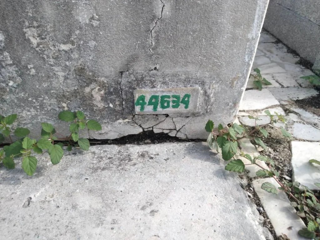 Numeración actual de la bóveda donde fue enterrado Ochoa. Aparentemente el original fue modificado  