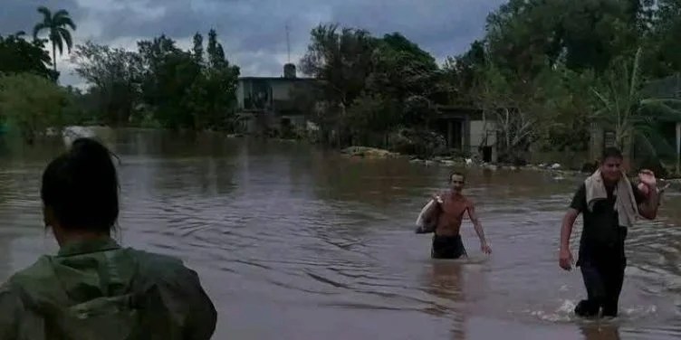 Dos personas rescatadas en la comunidad de El Algarrobo, en el municipio holguinero de Cacocum