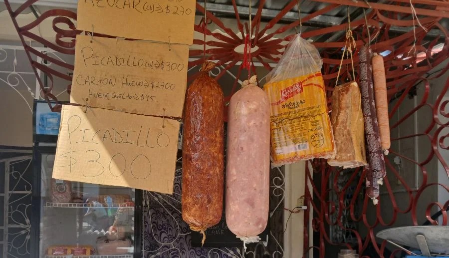 Precio de productos cárnicos en venta en Santa Clara