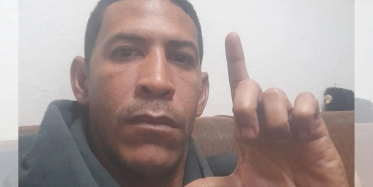 Ángel Cuza, Cuba, periodista