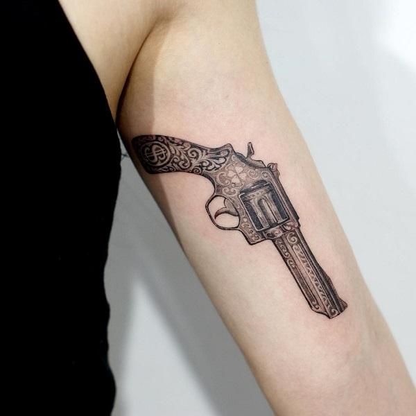 35 Awesome Gun Tattoo Designs | Cuded 600_x_600_jpg