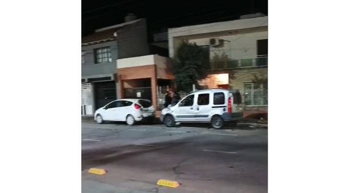 Imagen de la noticia "Chocaron en Eguinoa y Olascoaga" publicada por cutralcoalinstante.com