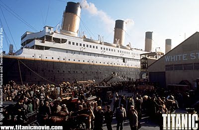 Das als unsinkbar geltende schiff ging im april 1912 unter und nahm tausende menschenleben mit sich. Titanic