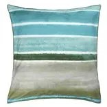 Les parures de lit (housse de couette 240 x 220 cm et 260 x 240 cm + 2 taies d'oreiller 63 x 63 cm) sont réversibles et disponibles en deux . Linge de Lit | Designers Guild