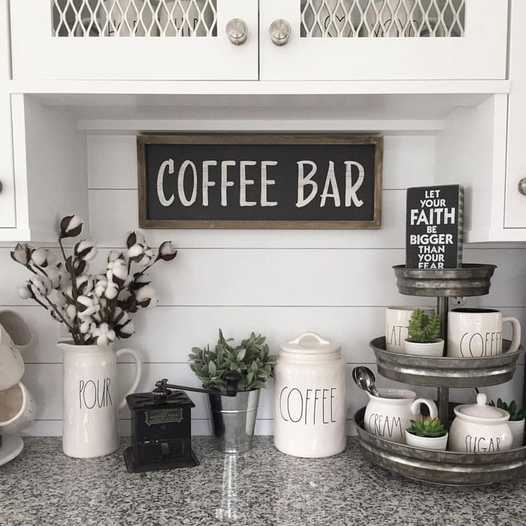 57 Best Kitchen Wall Decor Ideas Designs 2021 Guide